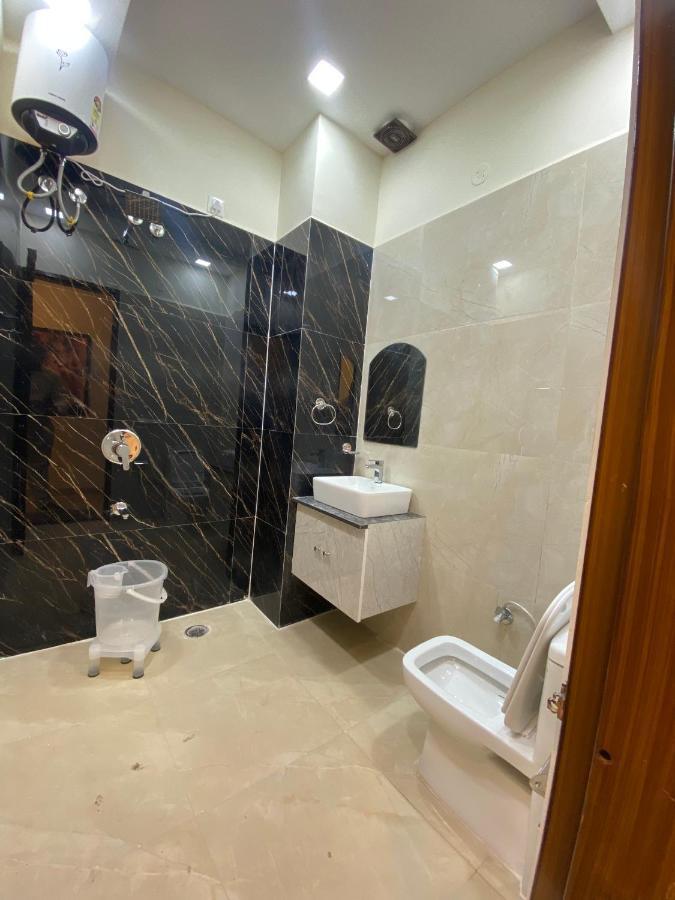 Hotel Woodlark Zirakpur - A Peaceful Stay Exterior photo